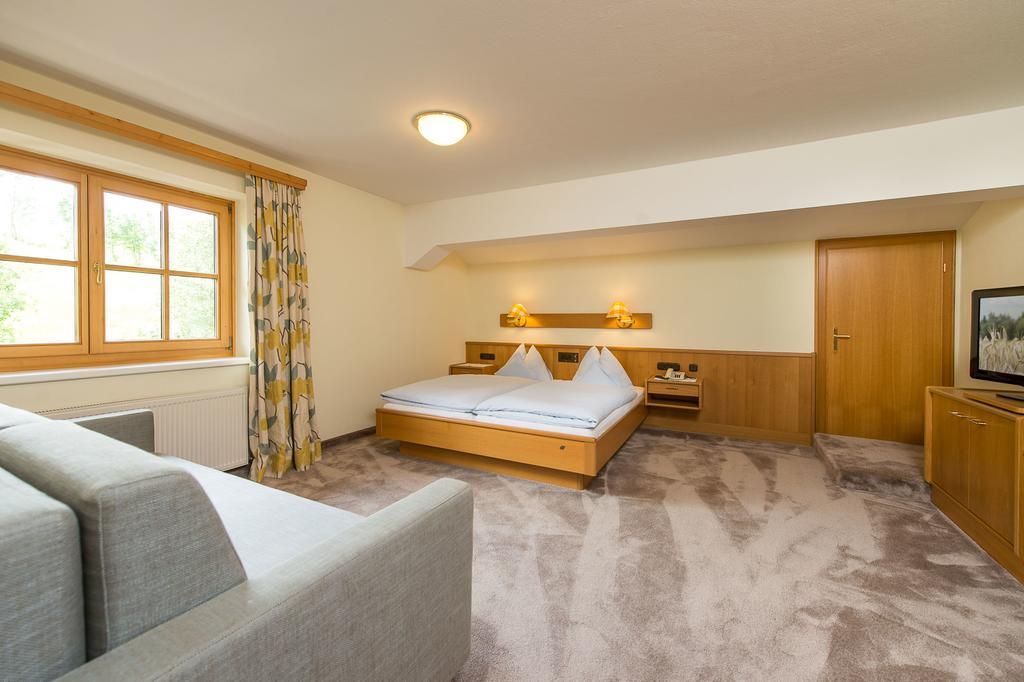 Pension Appartements Alpenblick Maria Alm am Steinernen Meer Ngoại thất bức ảnh